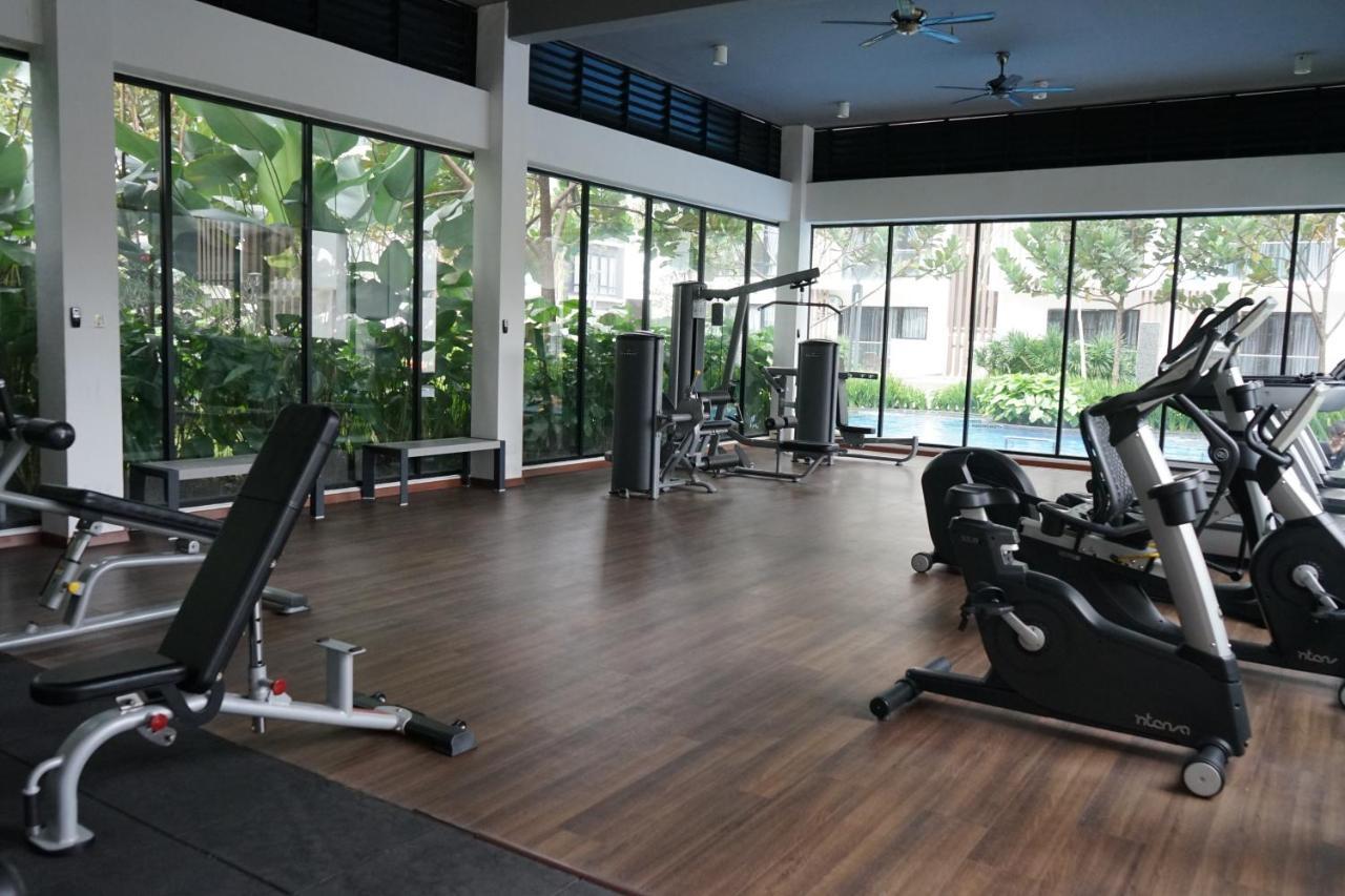 Friends & Family Apartment At Midhill Genting 8Pax Free Wifi Genting Highlands Exterior foto