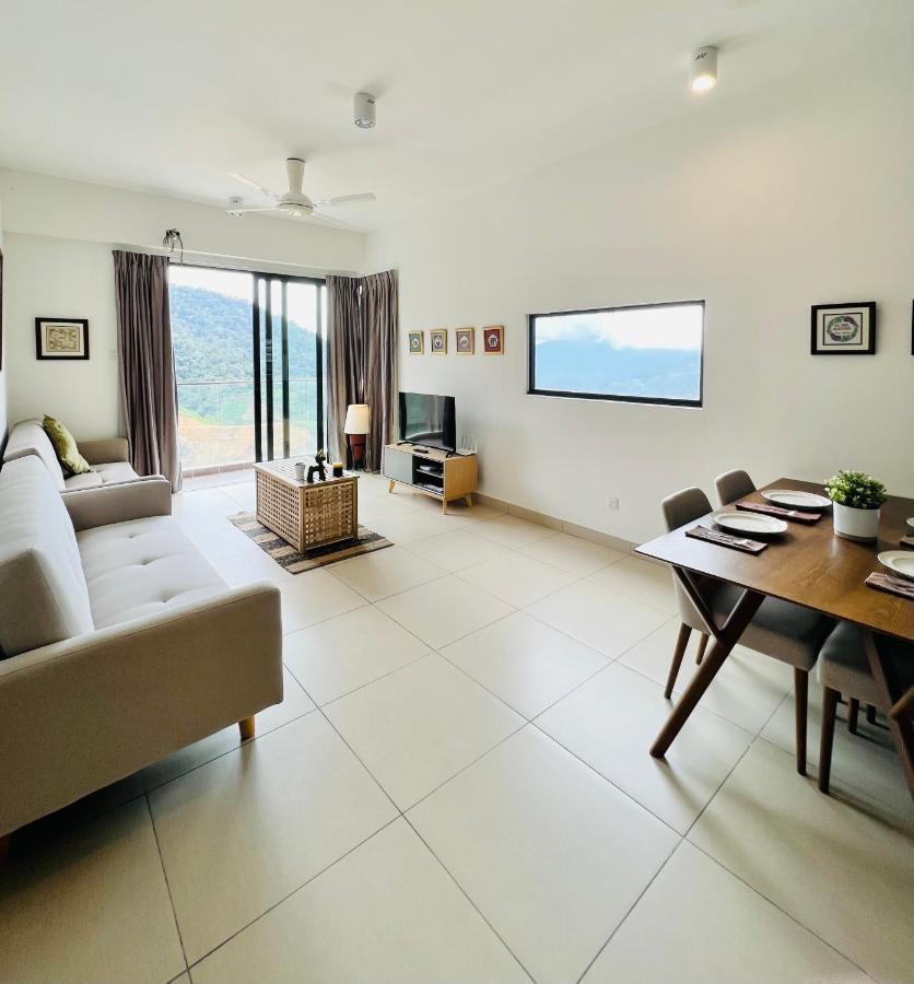 Friends & Family Apartment At Midhill Genting 8Pax Free Wifi Genting Highlands Exterior foto