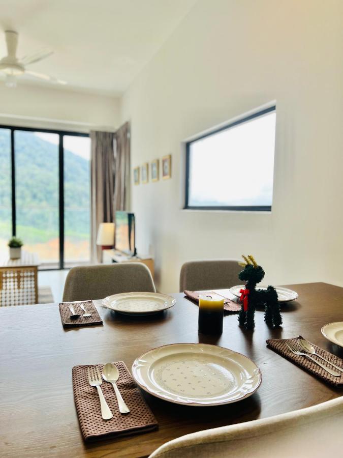 Friends & Family Apartment At Midhill Genting 8Pax Free Wifi Genting Highlands Exterior foto
